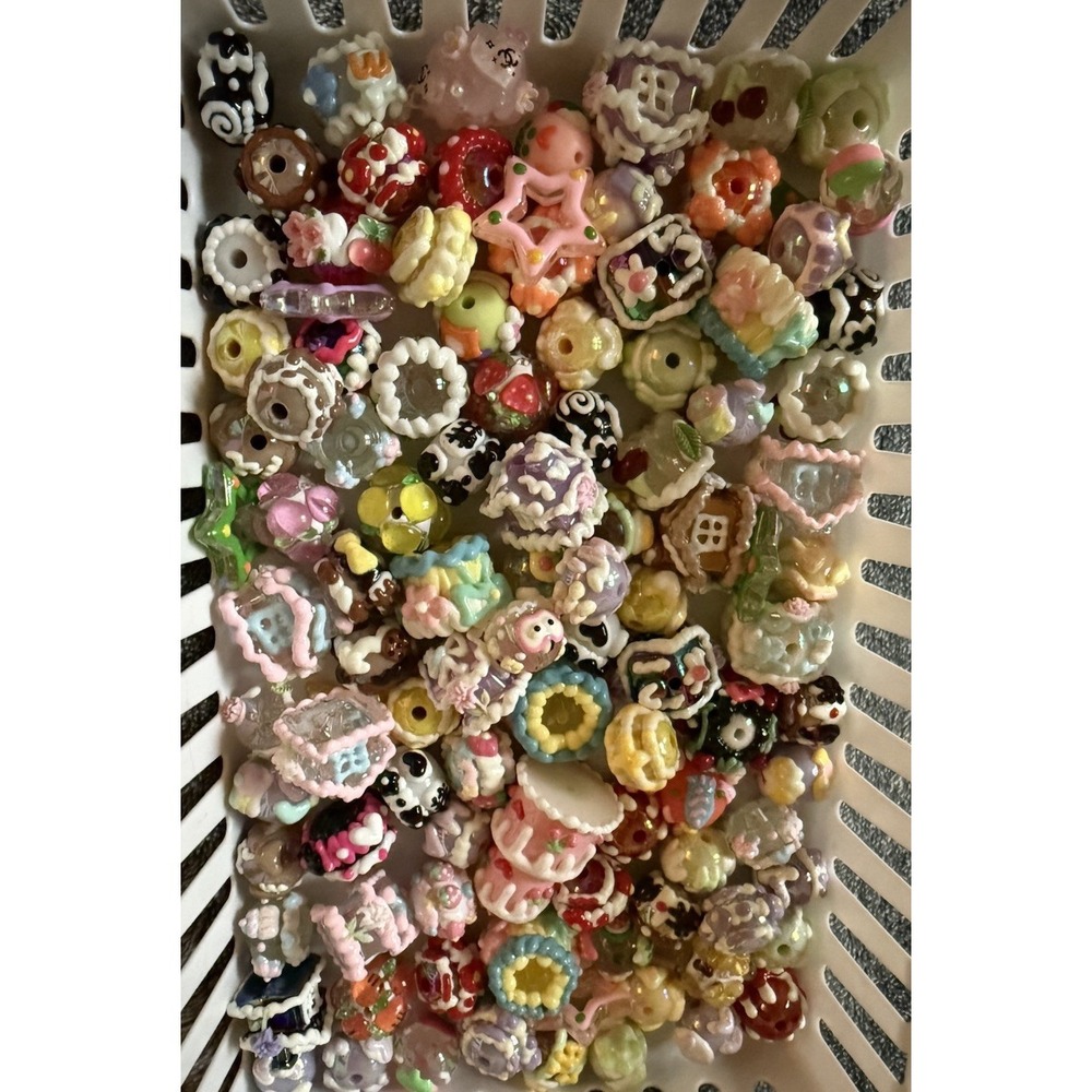 100+ Pieces 16mm Hand Painted Beads DIY Crafts, Pens, Key Chains Mixed De Stash